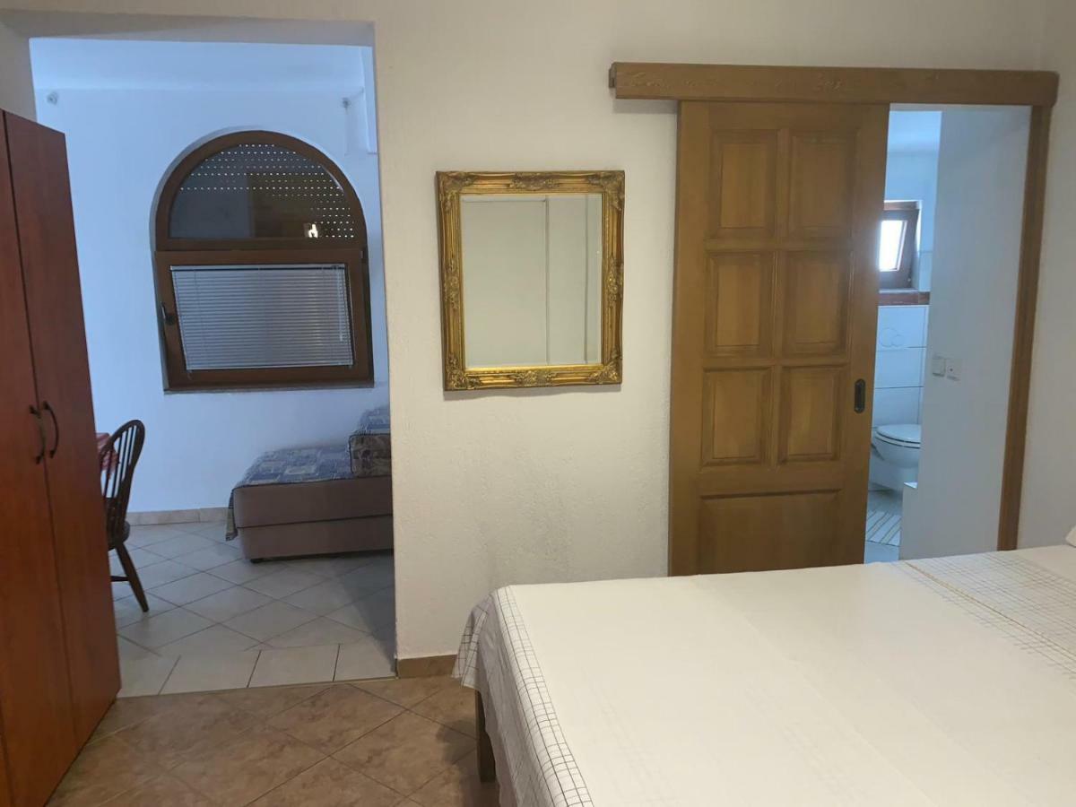 Vila Tesmija Baška Buitenkant foto
