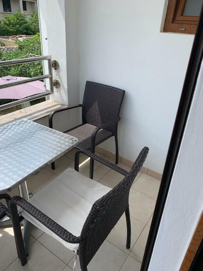 Vila Tesmija Baška Buitenkant foto